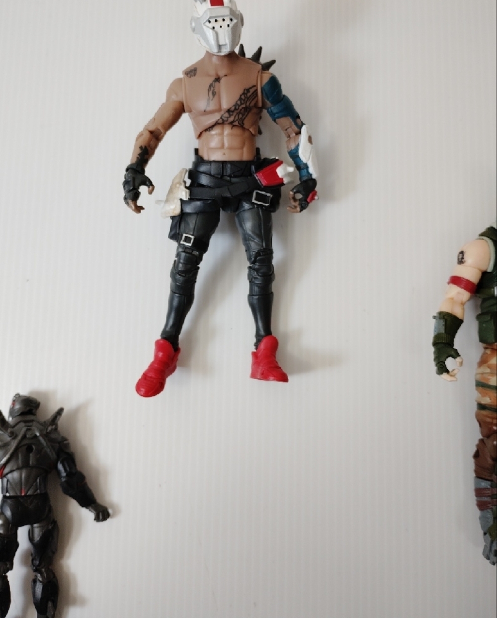 Fortnite Skin Action Figures! - Picture 4 of 8